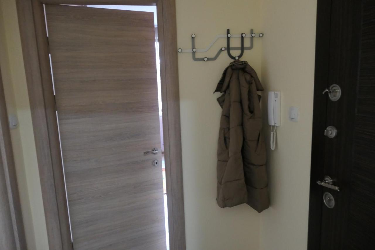 Nikol 2 Deluxe Apartment